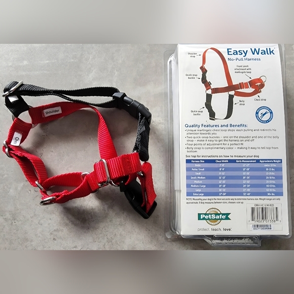 New In Package PetSafe Easy Walk No Pull Dog Harness Red/Black Small/Medium - Picture 2 of 8